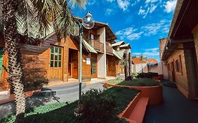 Chale Hotel